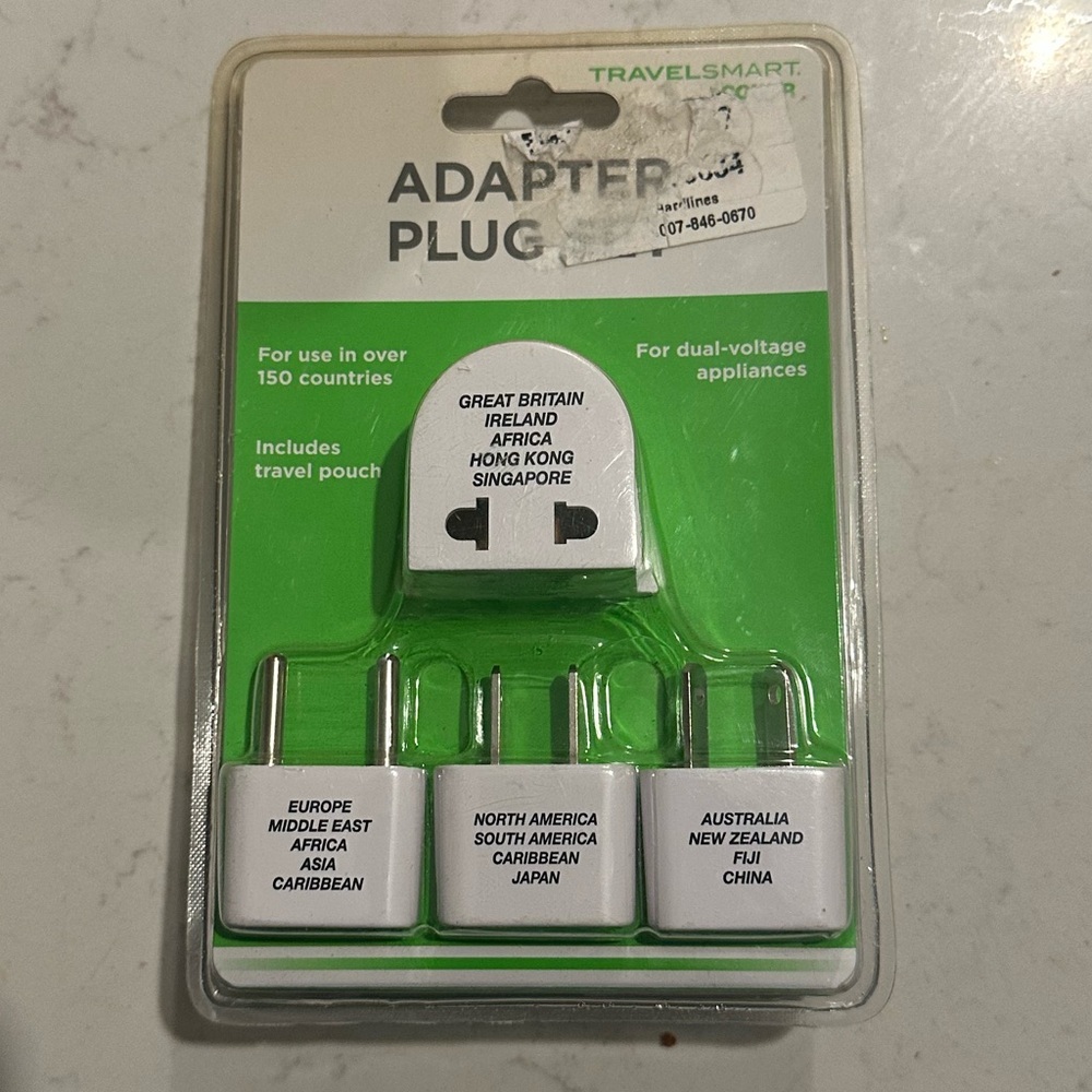 Travel Smart by ConAir Adapter Plug Set 3x10A/250V AC, 1x12A/250V AC M600X​